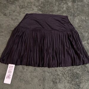 NWT Small Lucky in Love Bethanie Mattek-Sands tennis Hi-Chop Pleated Skort black